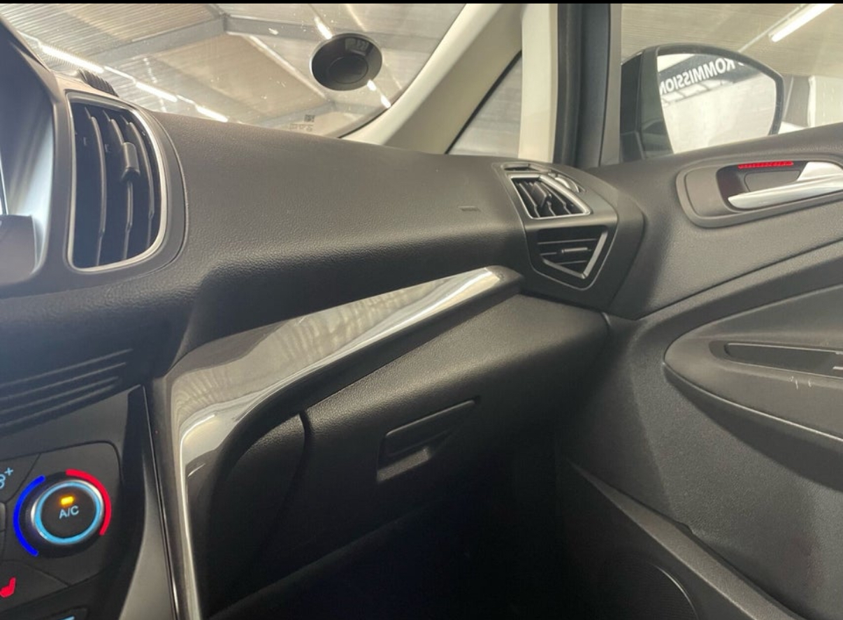Ford C-max, AUT billede 17 hos AutoNord ApS i Egå ved Aarhus