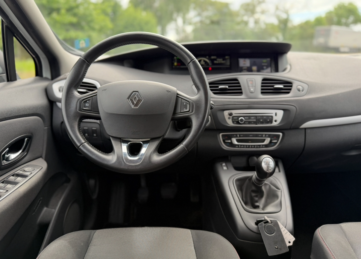 Renault Grand Scenic billede 8 hos AutoNord ApS i Egå ved Aarhus