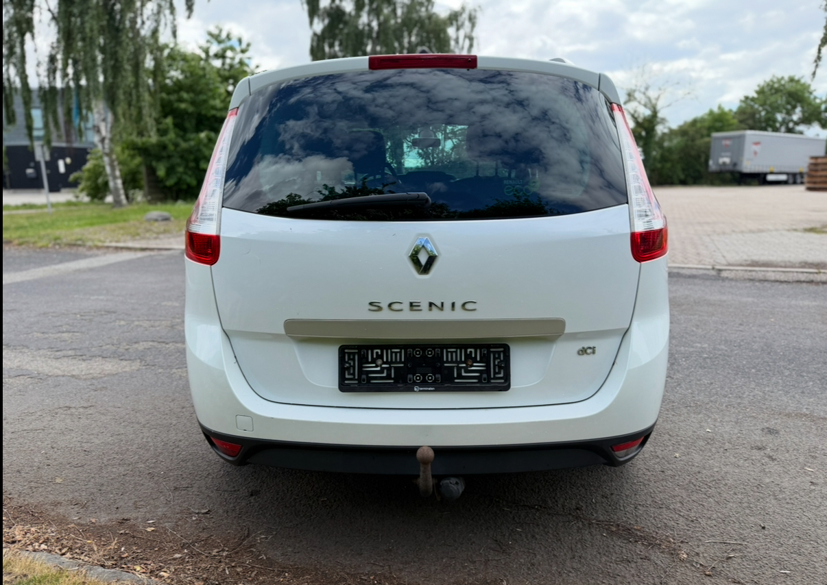 Renault Grand Scenic billede 3 hos AutoNord ApS i Egå ved Aarhus