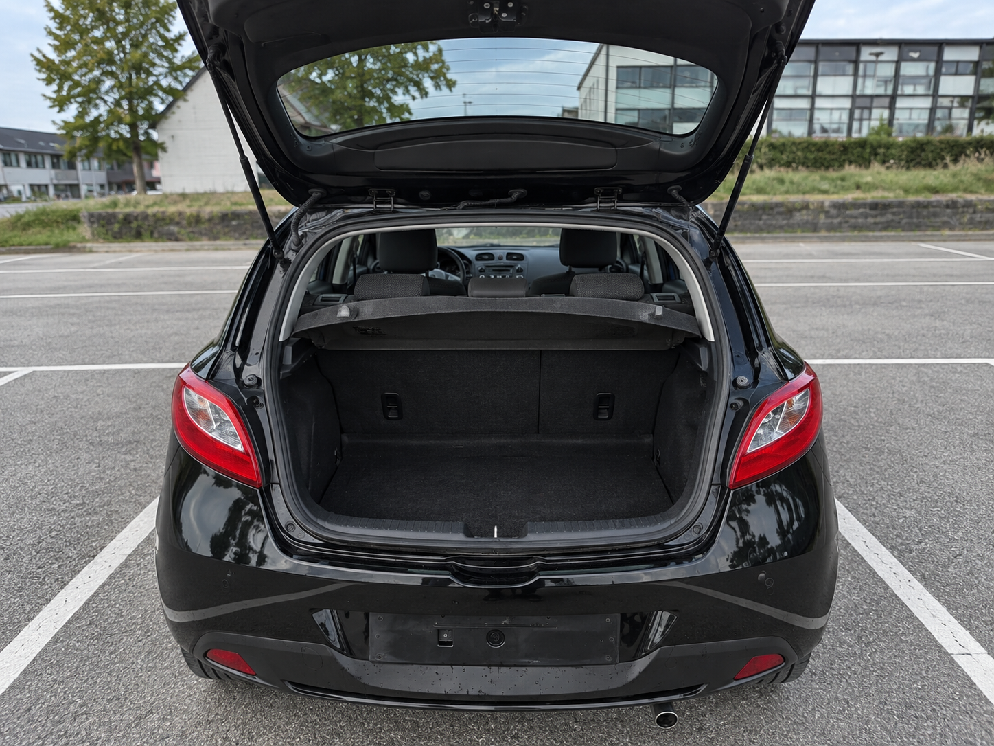 Mazda 2 billede 4 hos AutoNord ApS i Egå ved Aarhus